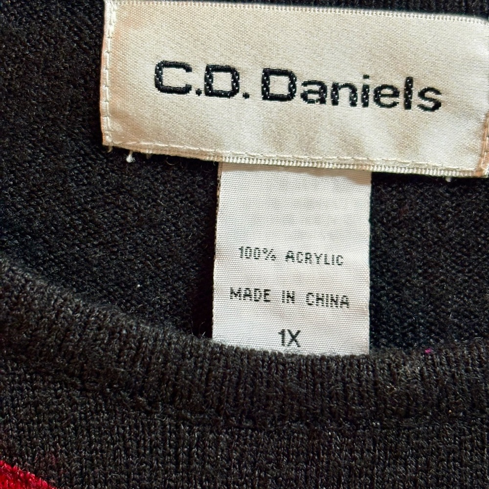 C.D. Daniels Black Sweater with Red Floral Design - Picture 3 of 4